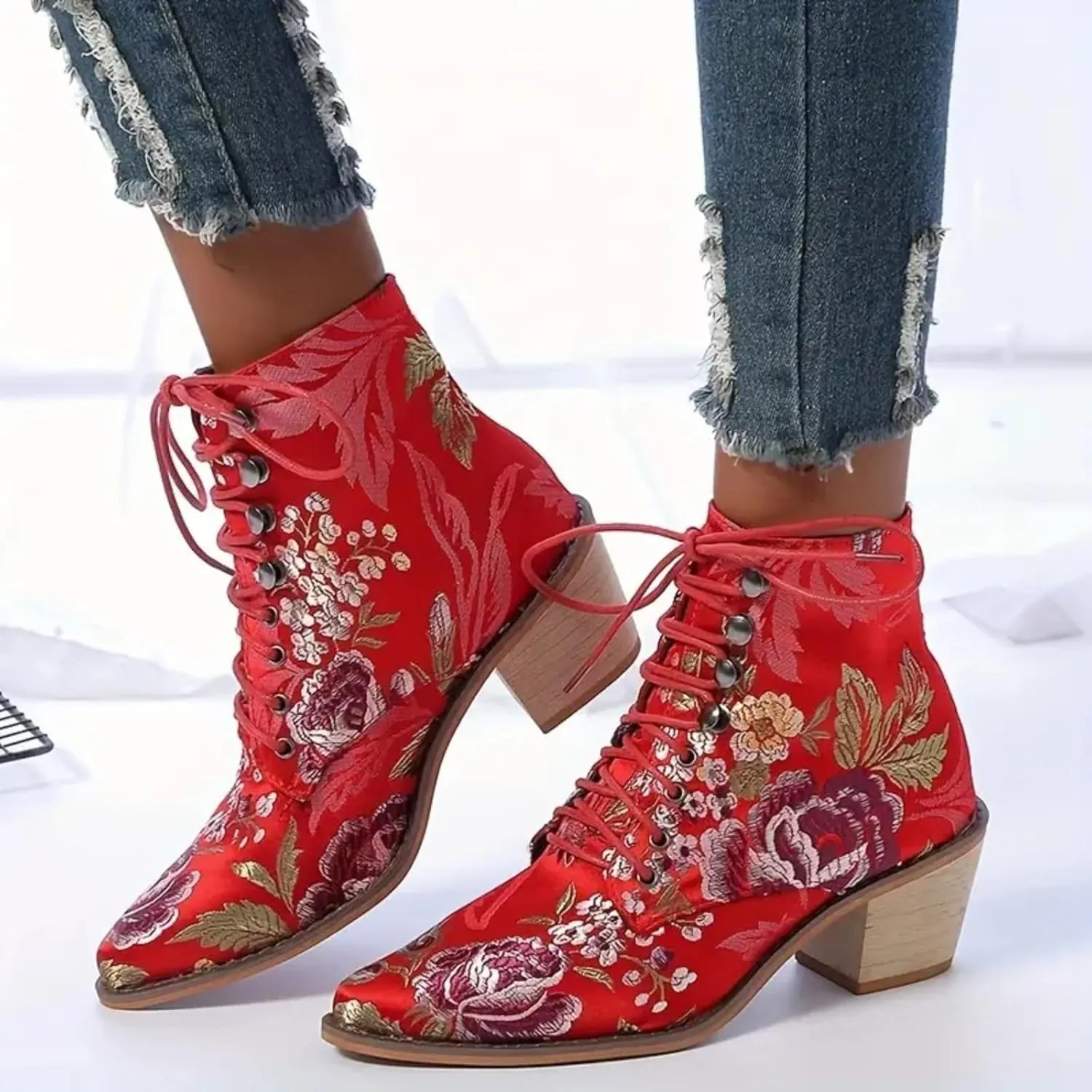 Ankle Boots for Women Retro Printed Pointed Toe Lace-up Embroidered Cowboy Boots for Women Western Ankle Shaft Boot Bootie