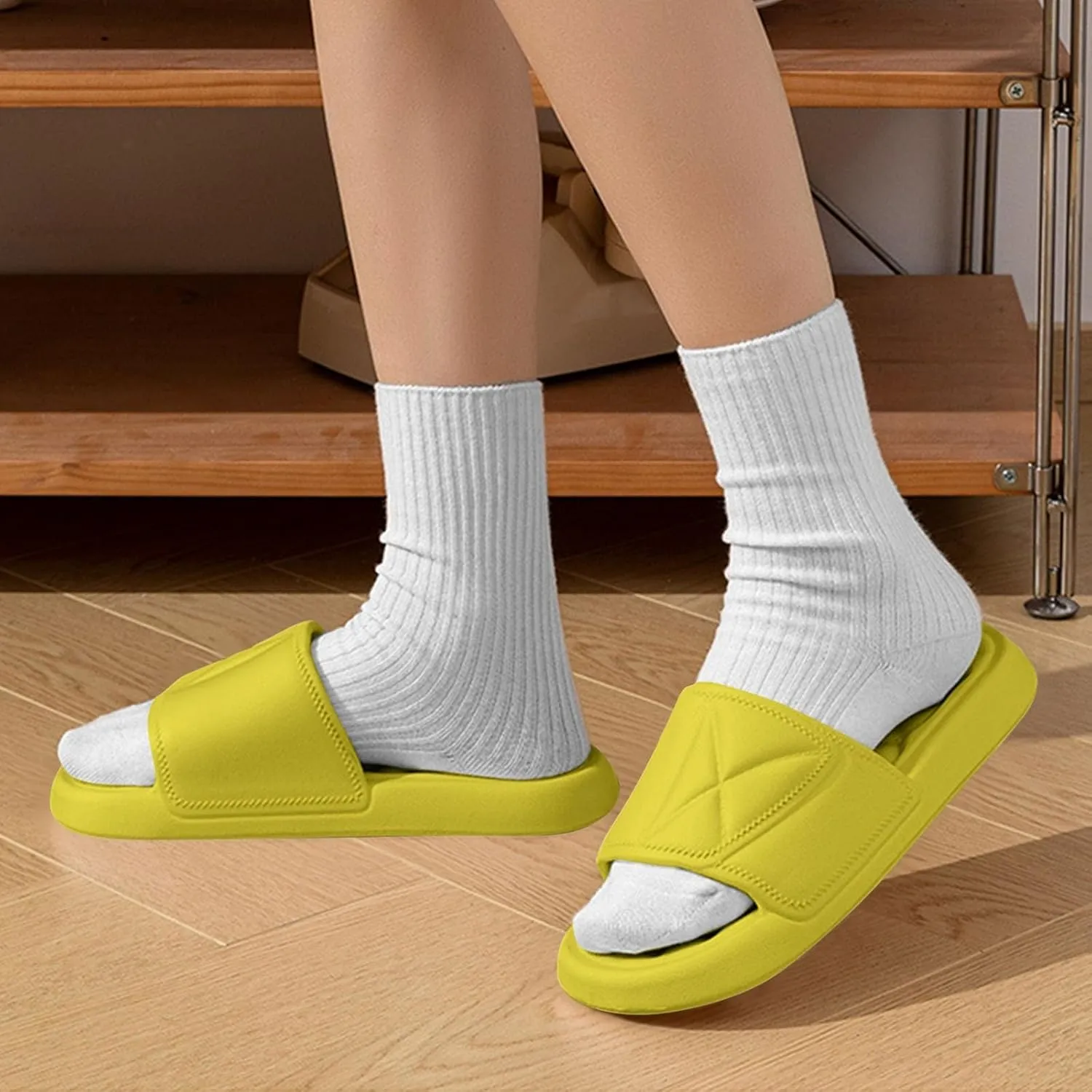 Bathroom Shower Pool Slides for Man And Women Non-Slip Indoor Outdoor Slippers Lightweight Thick Soled Summer Slide