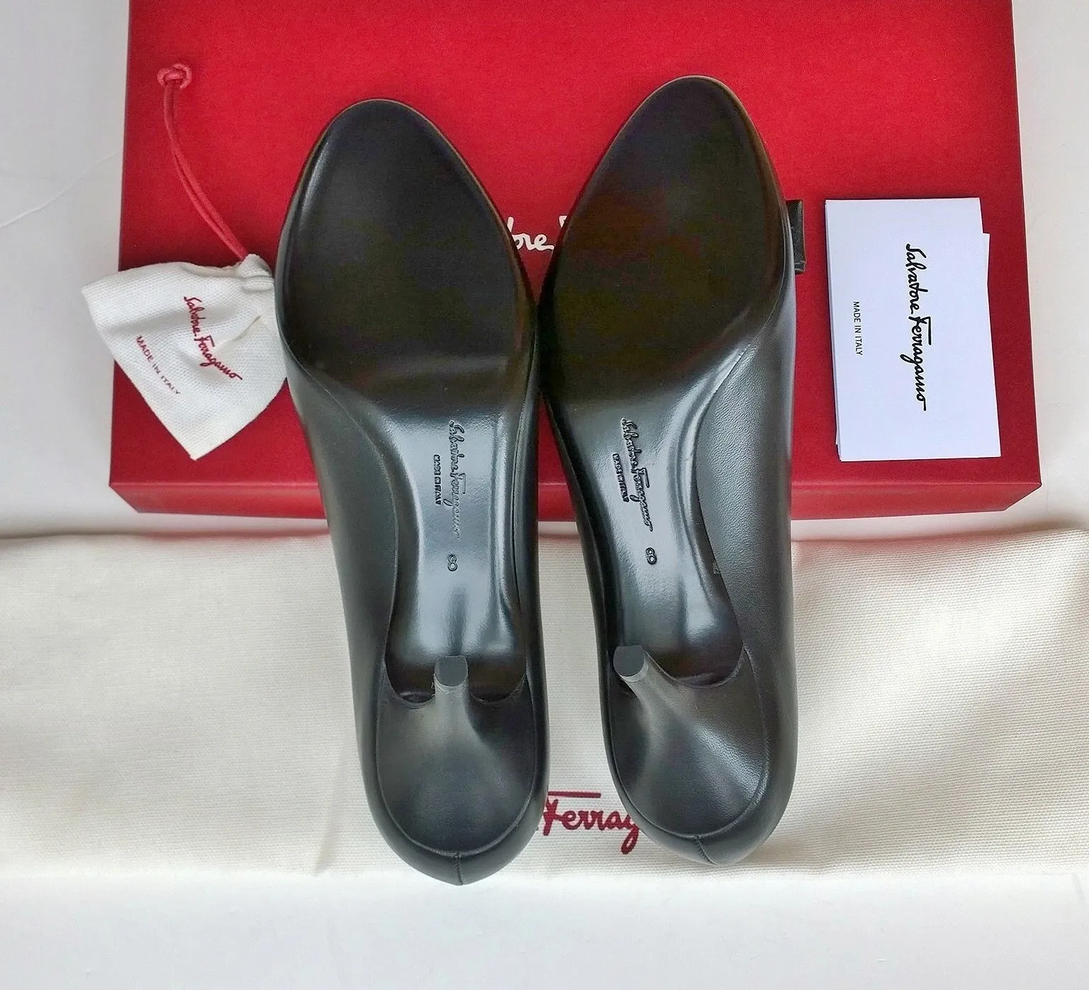 Ferragamo Carla Vara Black Leather Bow Heels Sale Pumps