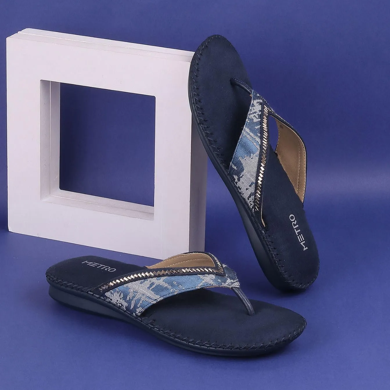 Metro Women Blue Flat Comfort Sandal UK/7 EU/40 (44-32)