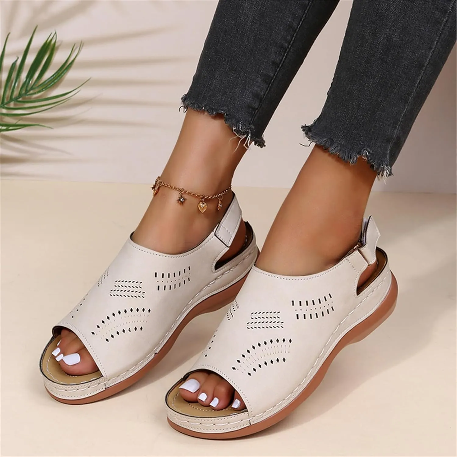 Orthopedic Sandals for Women, Women Summer Comfortable Arch Support Wedge 2025 Summer Open Toe Dressy Platform Sandal Shoes Low Platform Ankle Strap Walking Flip Flops