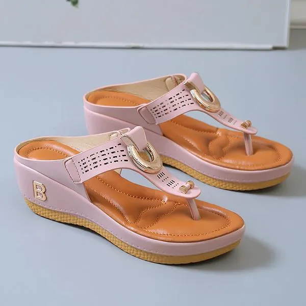 Women's Beach Hollow Wedge Flip Flops 01804584C