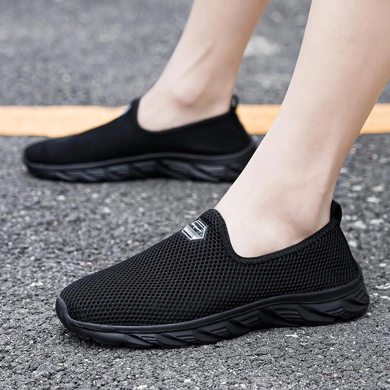 Women's Fashion Sneaker Non Slip Breathable Lightweight Comfortable Lace Up Running Shoes Mens Womens Loafer Shoes Black Platform Sneakers for Women